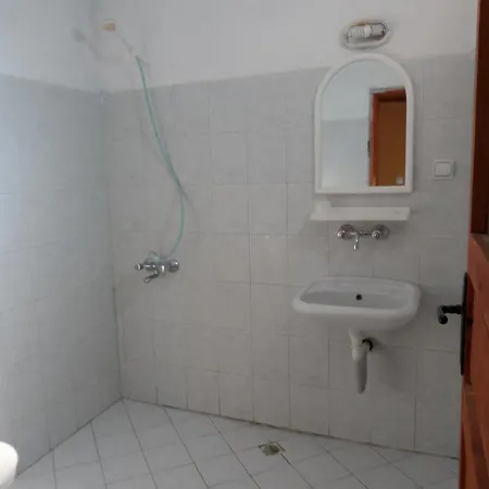 Lodge Engin *